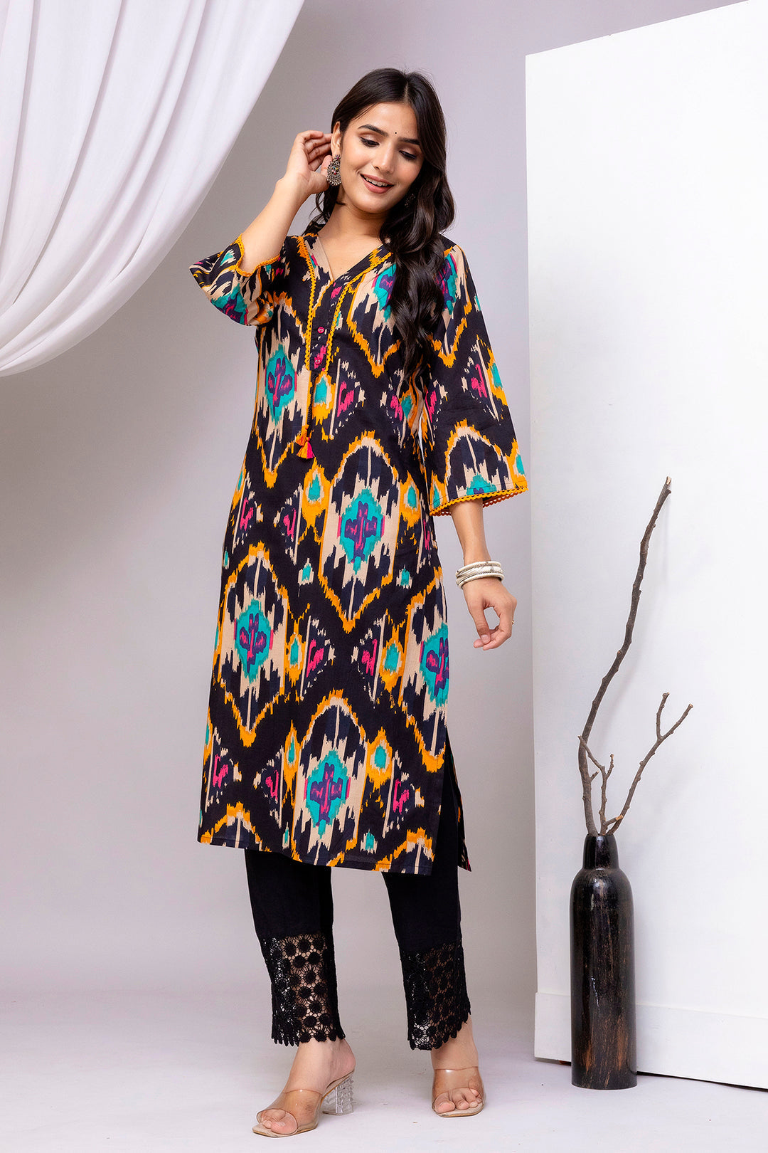 Black Printed Straight Kurta with Three Quarter Sleeves | LASVINI - Redefining Indian Fashion with Elegance