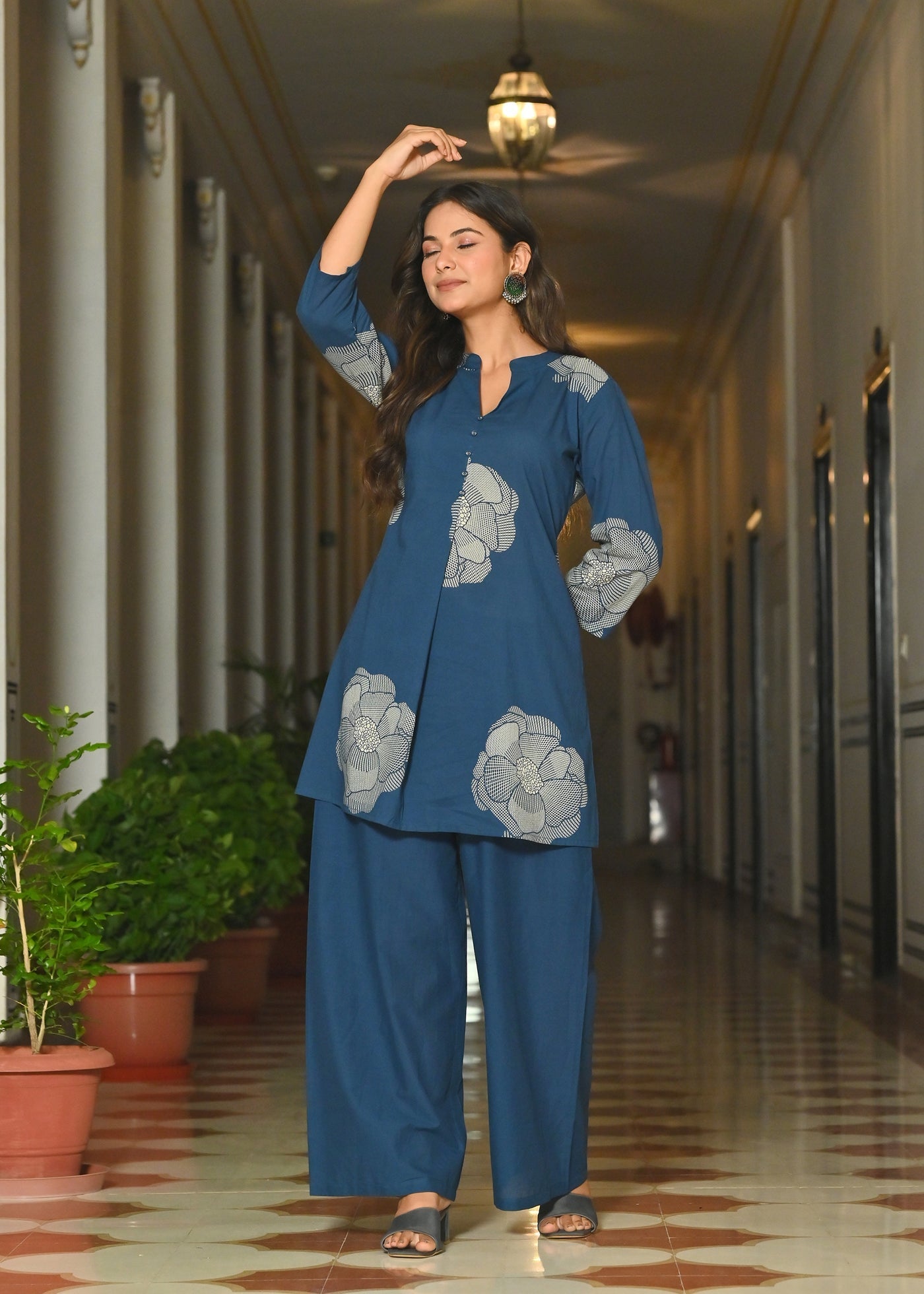 Blue Floral Printed Co-Ord Set for Women | LASVINI - Redefining Indian Fashion with Elegance
