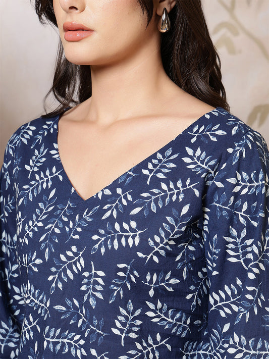 Women Blue Printed Straight Tunic | LASVINI - Redefining Indian Fashion with Elegance