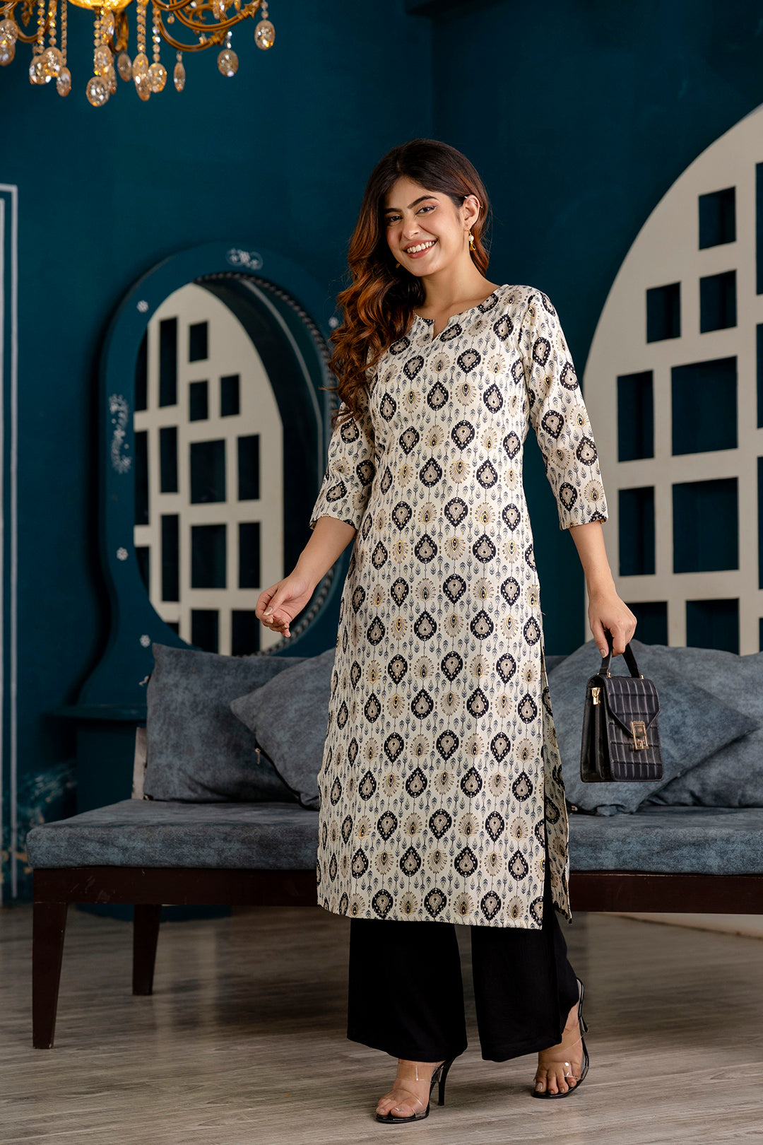 Women Off White And Black Printed Straight Kurta | LASVINI - Redefining Indian Fashion with Elegance