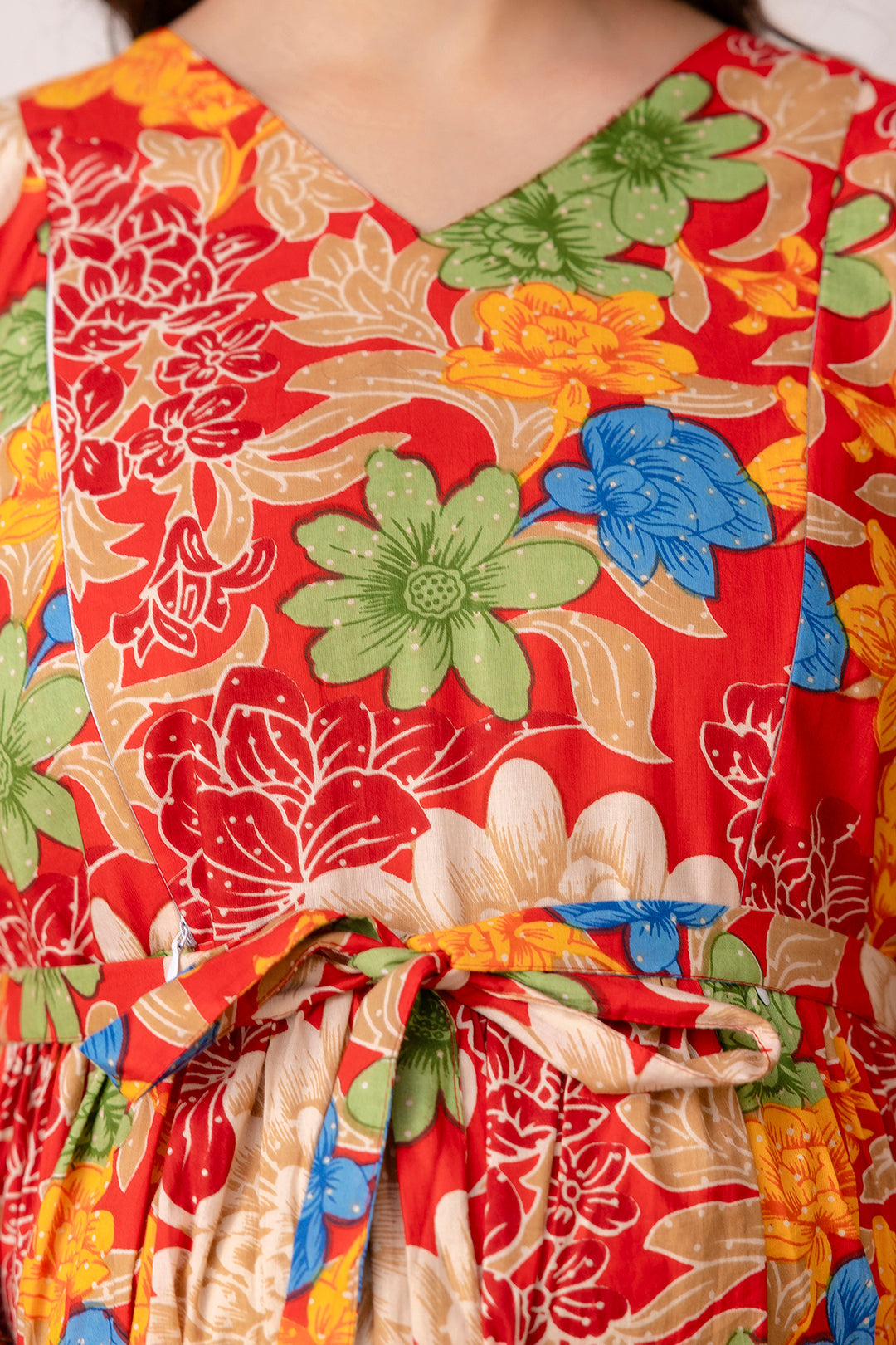 Red Printed Maternity Dress For Women | LASVINI - Redefining Indian Fashion with Elegance