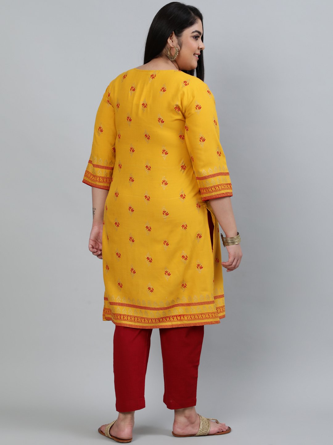 Plus Size Women Yellow & Gold Printed Staright Kurta With Three Quarter Sleeves | LASVINI - Redefining Indian Fashion with Elegance