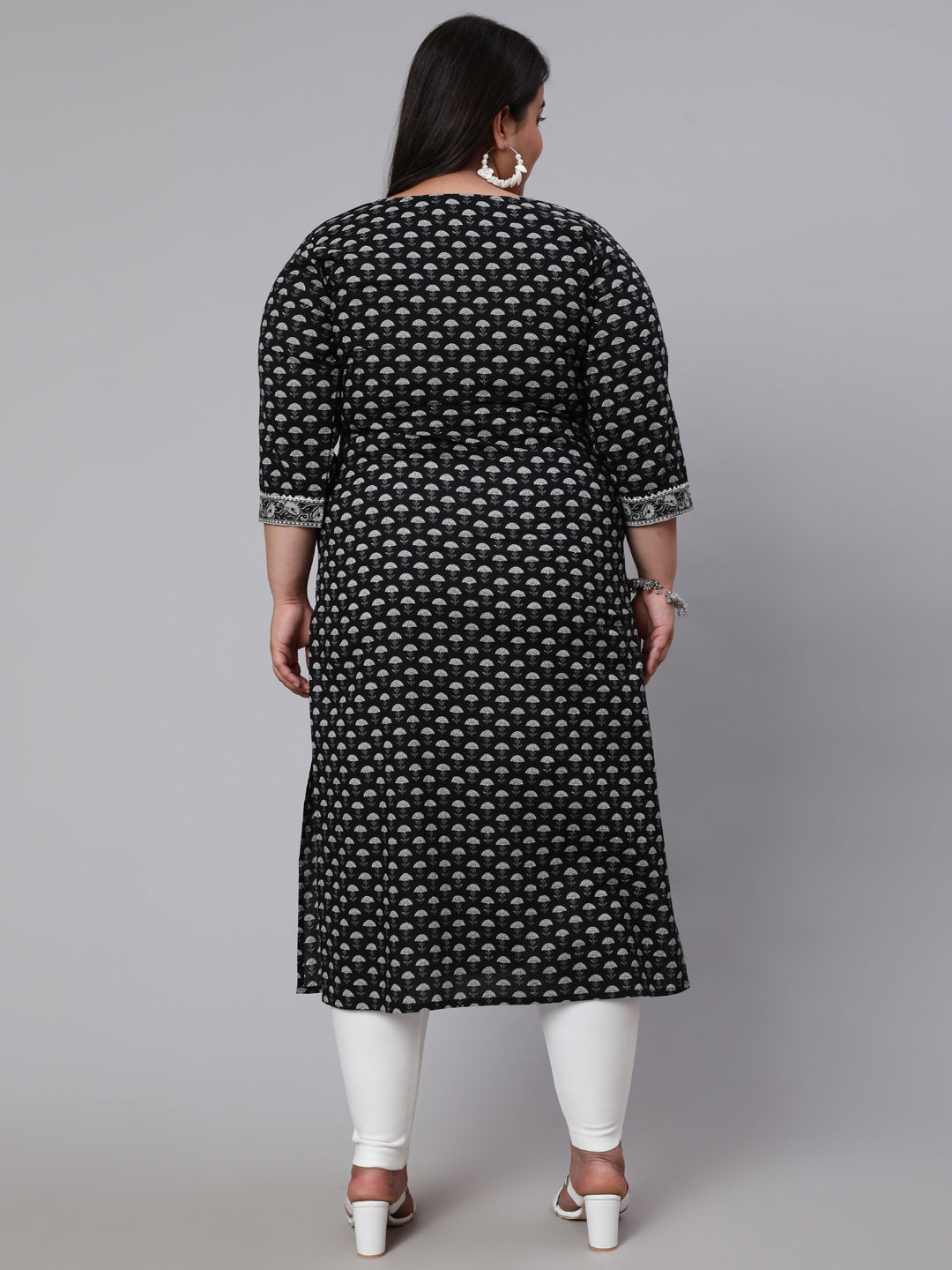 Women Plus Size Black Ethnic Printed Straight Kurta | LASVINI - Redefining Indian Fashion with Elegance