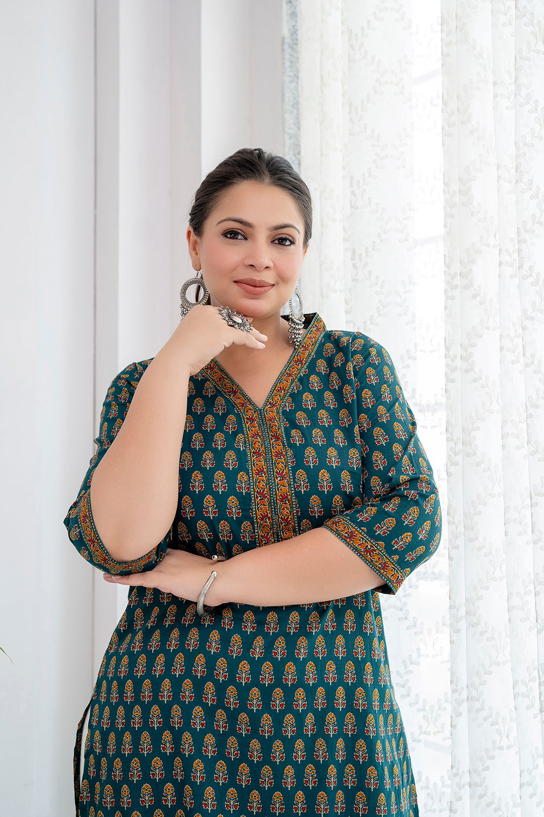 Plus Size Green Printed Straight Kurta For Women | LASVINI - Redefining Indian Fashion with Elegance