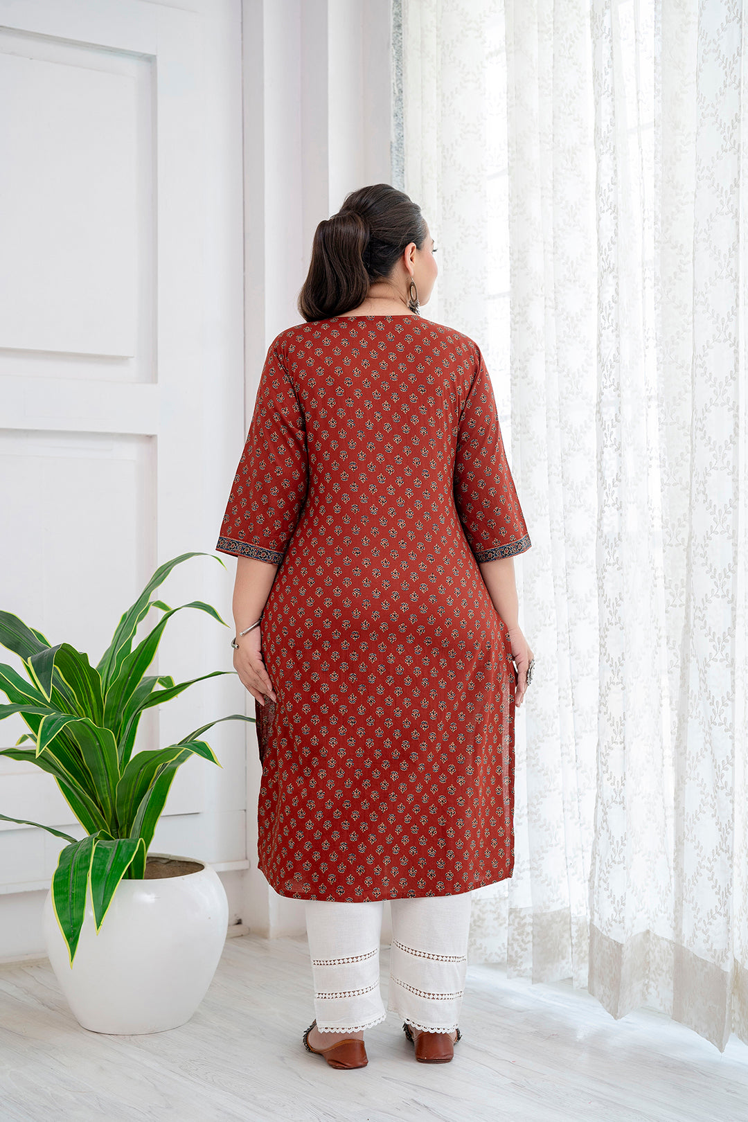 Plus Size Maroon Printed Straight Kurta For Women | LASVINI - Redefining Indian Fashion with Elegance