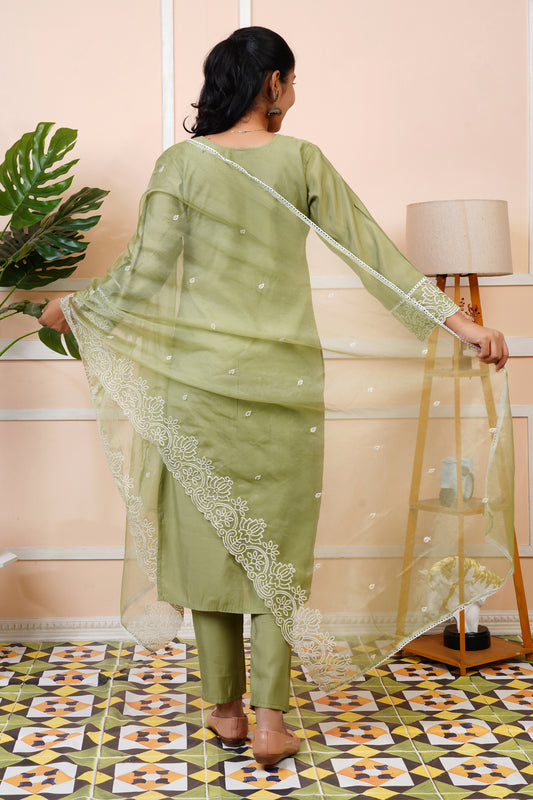 Women Silk Blend Embroidered Straight Kurta Set With Dupatta | LASVINI