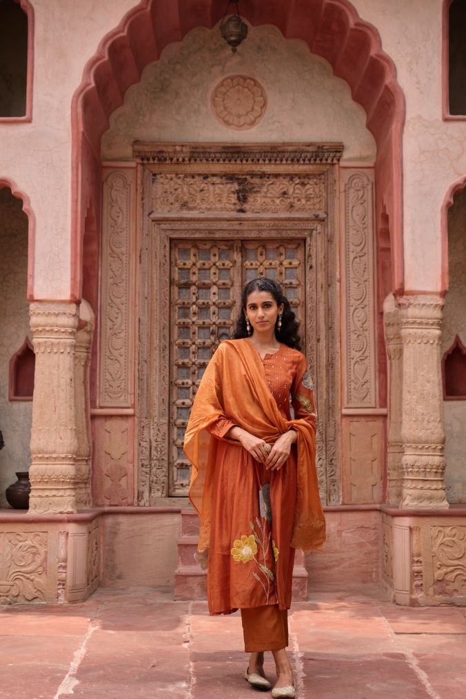 Women Rust Embroidered Mul Chanderi Party Wear Kurti Set With Dupatta