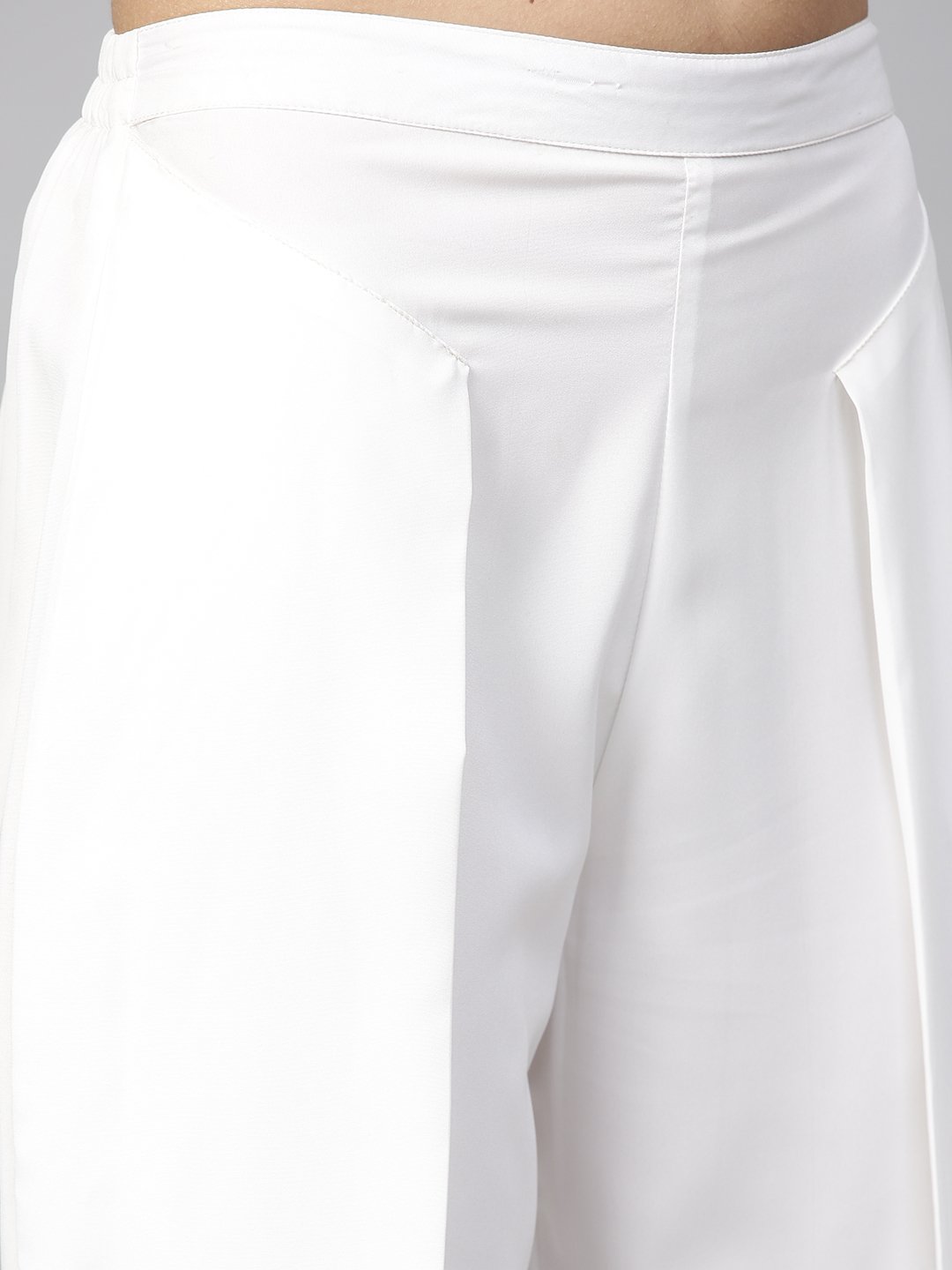 Women Olive Green & White Printed Top With Trousers | LASVINI - Redefining Indian Fashion with Elegance