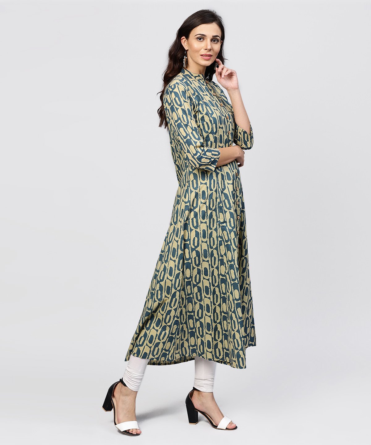 Green Printed Panelled Cut A-Line Kurta With Mandarin Collar And Front Placket | LASVINI - Redefining Indian Fashion with Elegance