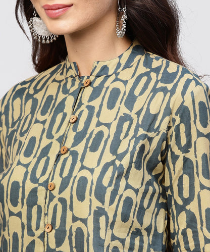 Green Printed Panelled Cut A-Line Kurta With Mandarin Collar And Front Placket | LASVINI - Redefining Indian Fashion with Elegance