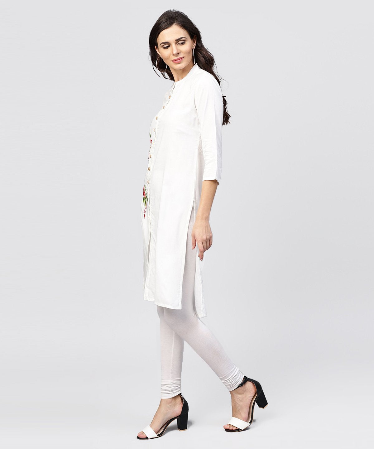 Embroidered Off White Rayon Kurta With Mandarin Collar | LASVINI - Redefining Indian Fashion with Elegance