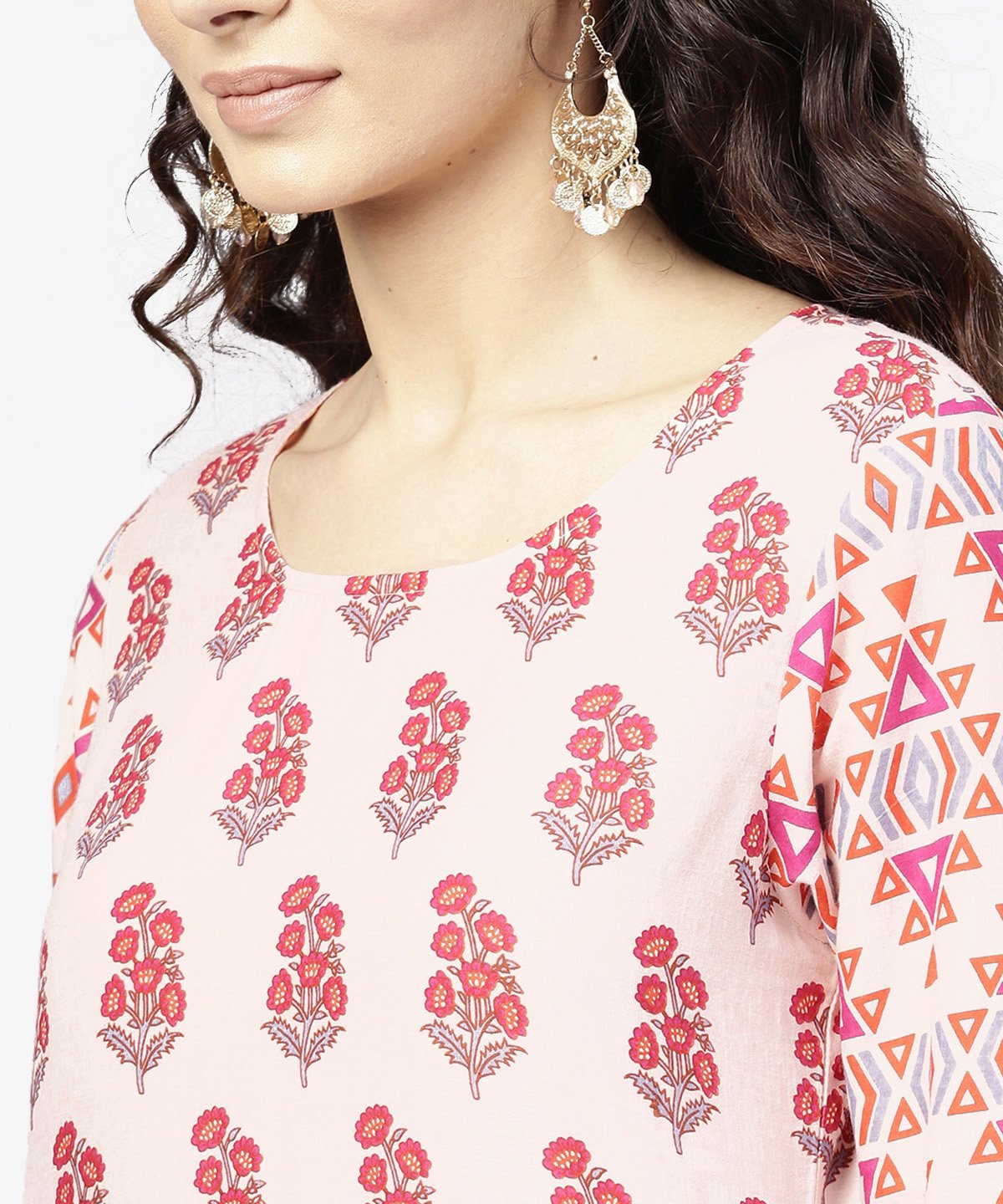 Off White Printed 3/4Th Sleeve Cotton Kurta | LASVINI - Redefining Indian Fashion with Elegance