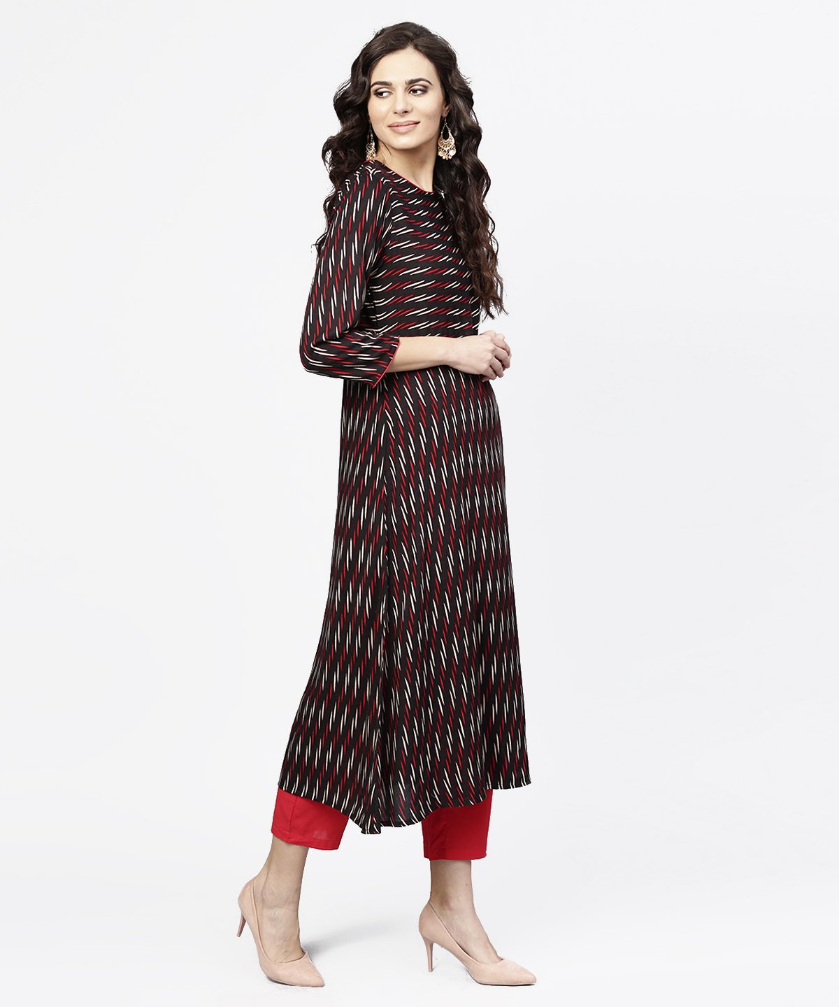 Black Printed 3/4Th Sleeve Cotton Straight Kurta | LASVINI - Redefining Indian Fashion with Elegance