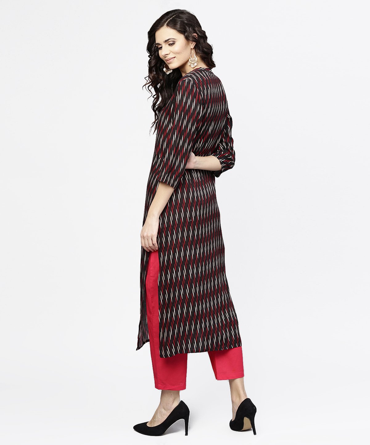 Blue 3/4Th Sleeve Cotton Straight Kurta | LASVINI - Redefining Indian Fashion with Elegance