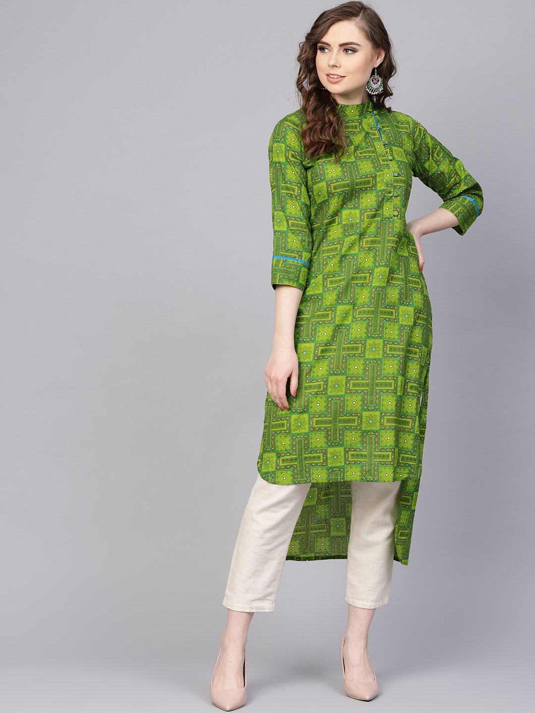 Green Geometric Printed With Closed Collar And Side Placket | LASVINI - Redefining Indian Fashion with Elegance