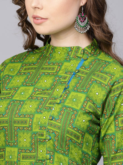 Green Geometric Printed With Closed Collar And Side Placket | LASVINI - Redefining Indian Fashion with Elegance