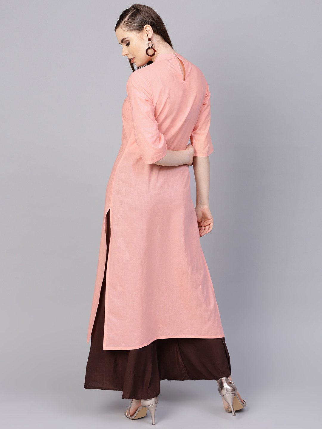 Solid Peach Kurta With Closed Collar And Pleats In Yoke | LASVINI - Redefining Indian Fashion with Elegance