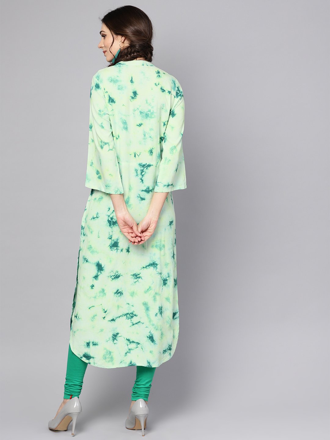 Green Tie & Dye Kurta With Mandarin Collar With Flared Sleeves | LASVINI - Redefining Indian Fashion with Elegance