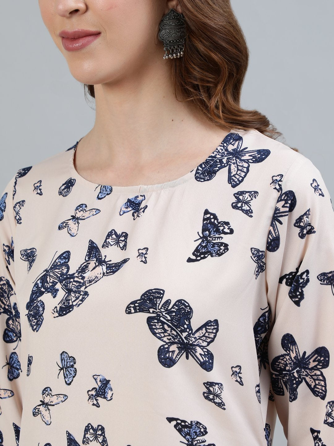 Women Peach Printed Straight Kurta With Three Quarter Sleeves | LASVINI - Redefining Indian Fashion with Elegance