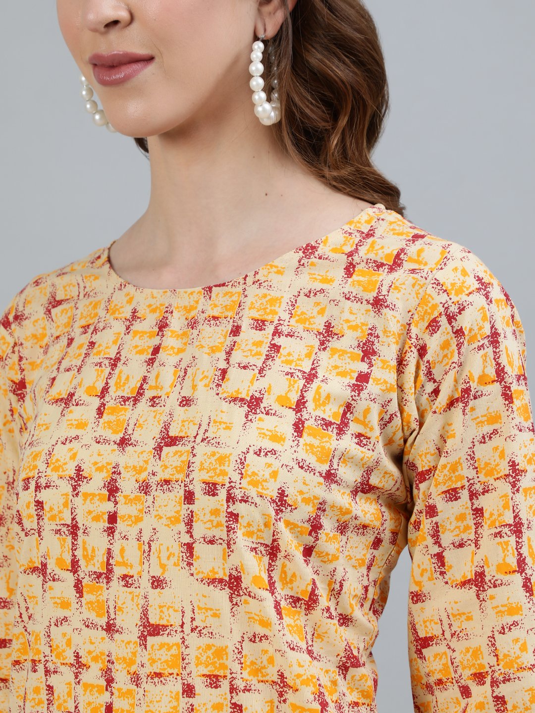 Women Red Printed Straight Kurta With Three Quarter Sleeves | LASVINI - Redefining Indian Fashion with Elegance