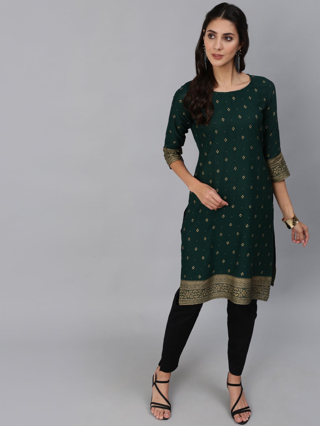Women Green & Gold Printed Straight Kurta With Three Quarter Sleeves | LASVINI - Redefining Indian Fashion with Elegance