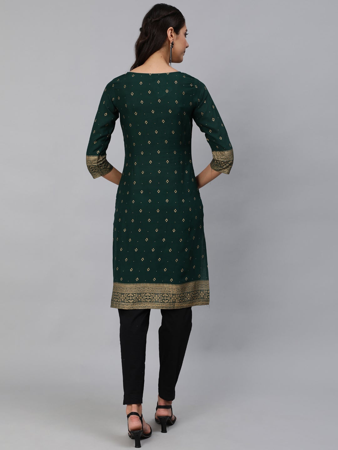 Women Green & Gold Printed Straight Kurta With Three Quarter Sleeves | LASVINI - Redefining Indian Fashion with Elegance