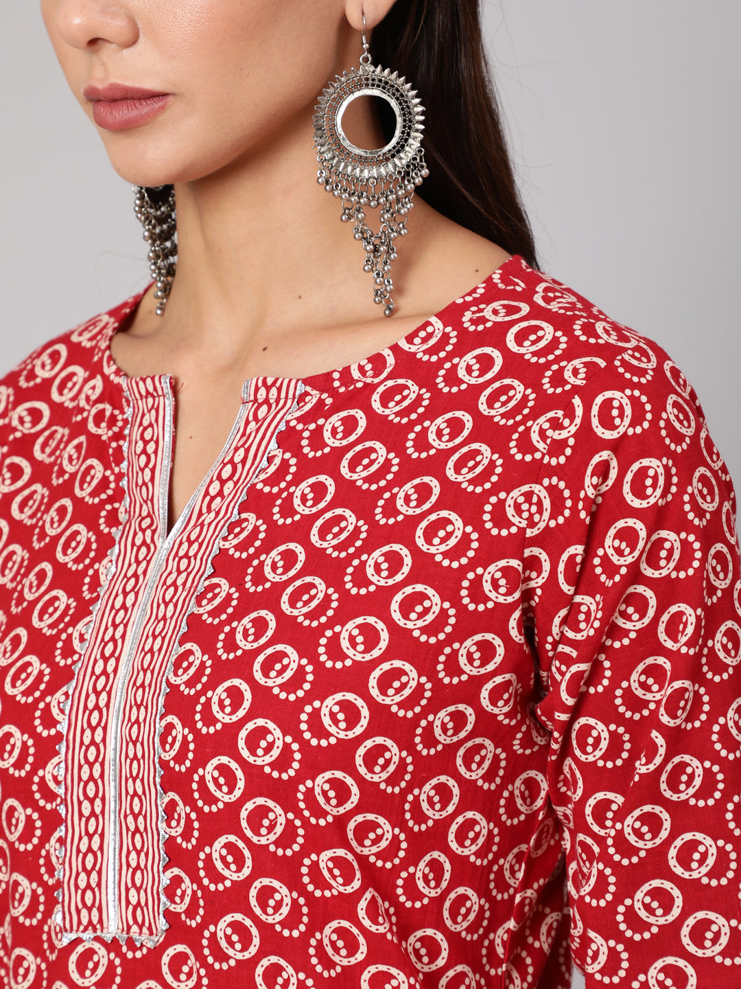 Women Red Geometric Printed Straight Kurta With Three Quarter Sleeves | LASVINI - Redefining Indian Fashion with Elegance