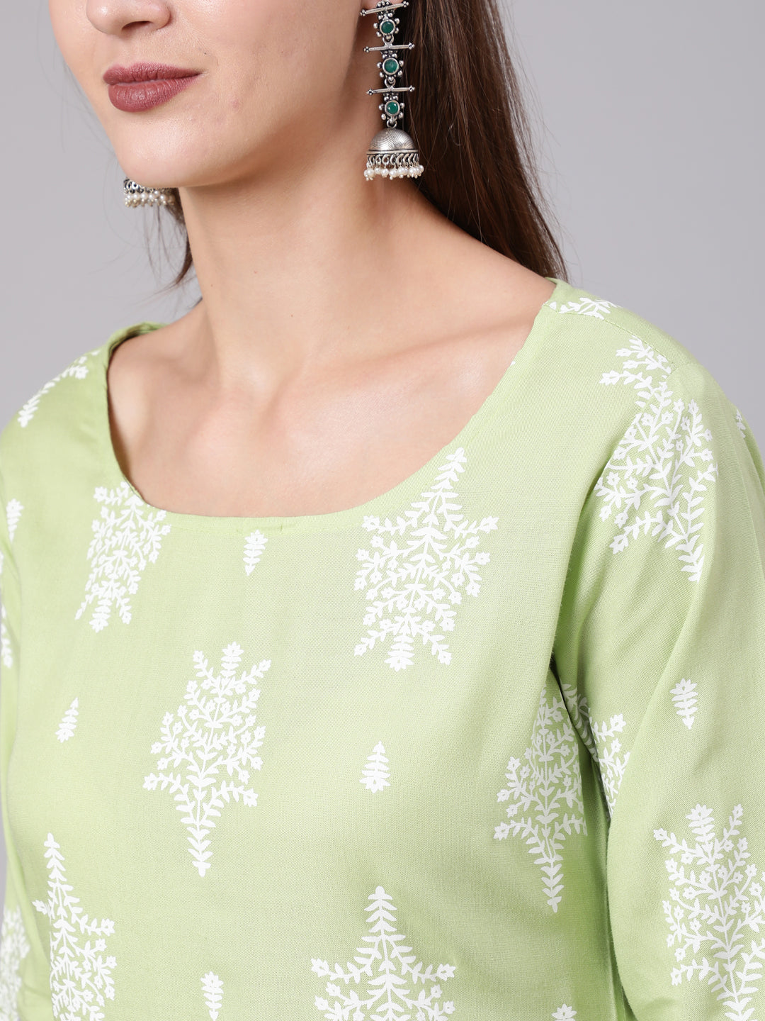 Women Green Printed Straight Kurta With Three Quarter Sleeves | LASVINI - Redefining Indian Fashion with Elegance