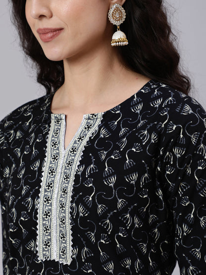 Women Black Printed Straight Kurta With Three Quarter Sleeves | LASVINI - Redefining Indian Fashion with Elegance