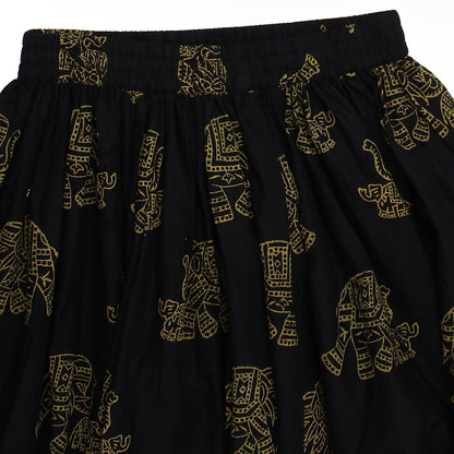 Red Printed 3/4Th Sleeve Cotton Kurta With Green Printed Palazzos | LASVINI - Redefining Indian Fashion with Elegance