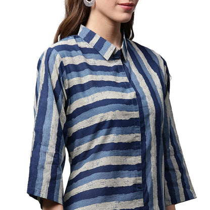 Blue Printed 3/4Th Sleeve Cotton Kurta | LASVINI - Redefining Indian Fashion with Elegance