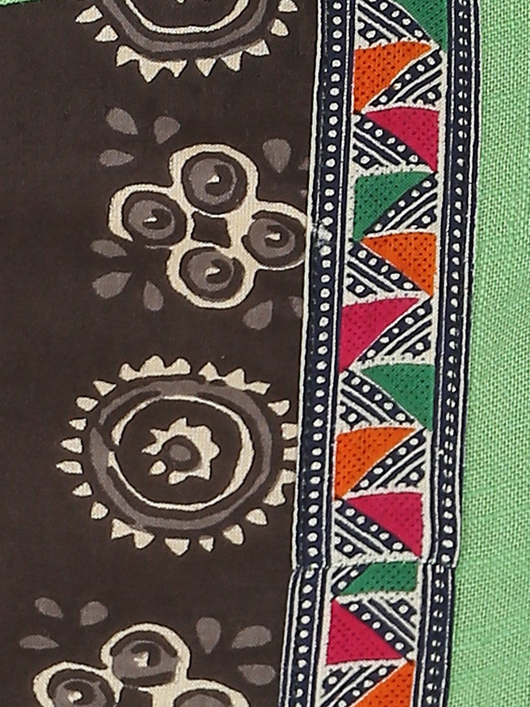 Green Printed 3/4Th Sleeve Cotton A-Line Kurta | LASVINI - Redefining Indian Fashion with Elegance