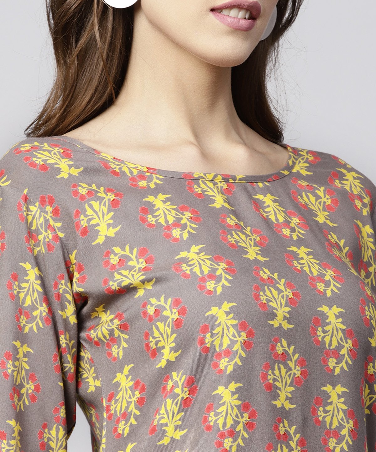 Grey Printed 3/4Th Sleeve Cotton Kurta With Grey Checked Pallazo | LASVINI - Redefining Indian Fashion with Elegance