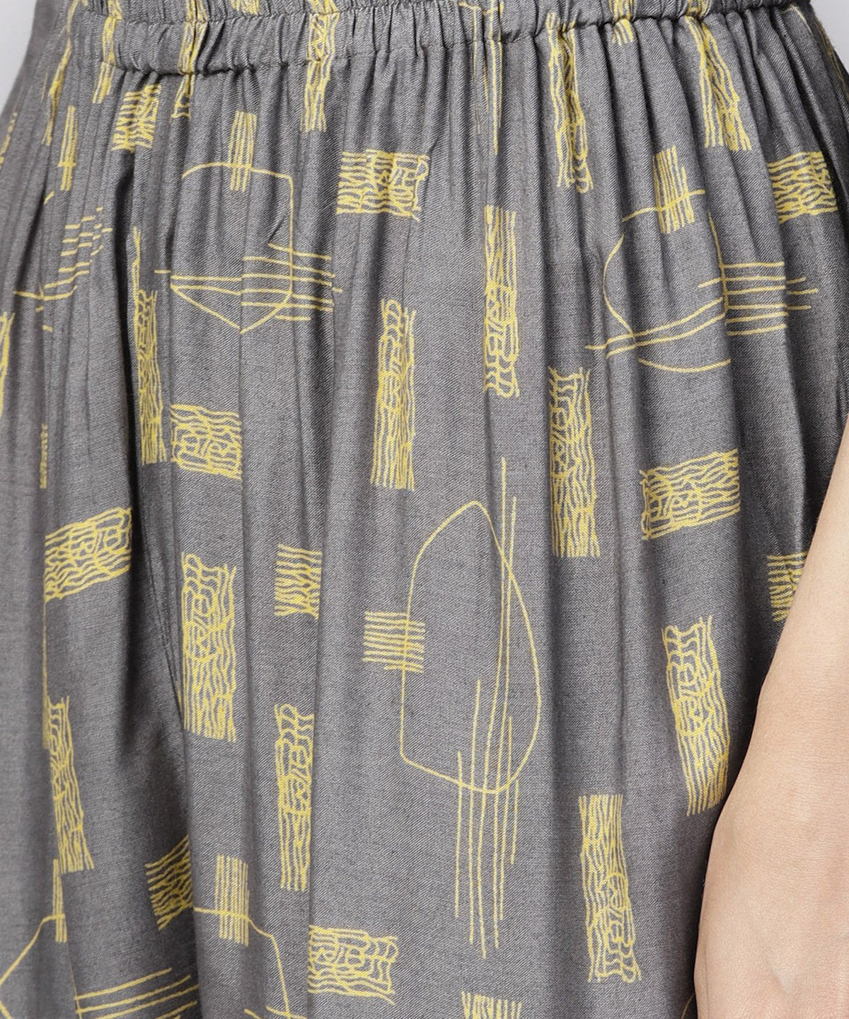 Grey Printed 3/4Th Sleeve Cotton Kurta With Grey Printed Pallazo | LASVINI - Redefining Indian Fashion with Elegance