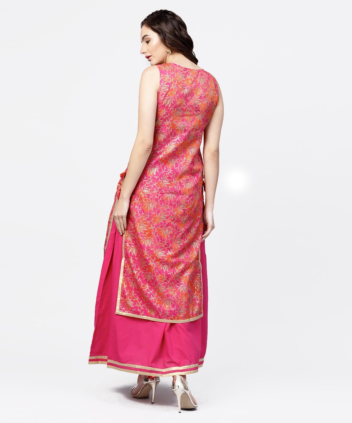 Pink Printed Boat Neck Sleeveless Kurta With A Solid Dye Skirt | LASVINI - Redefining Indian Fashion with Elegance