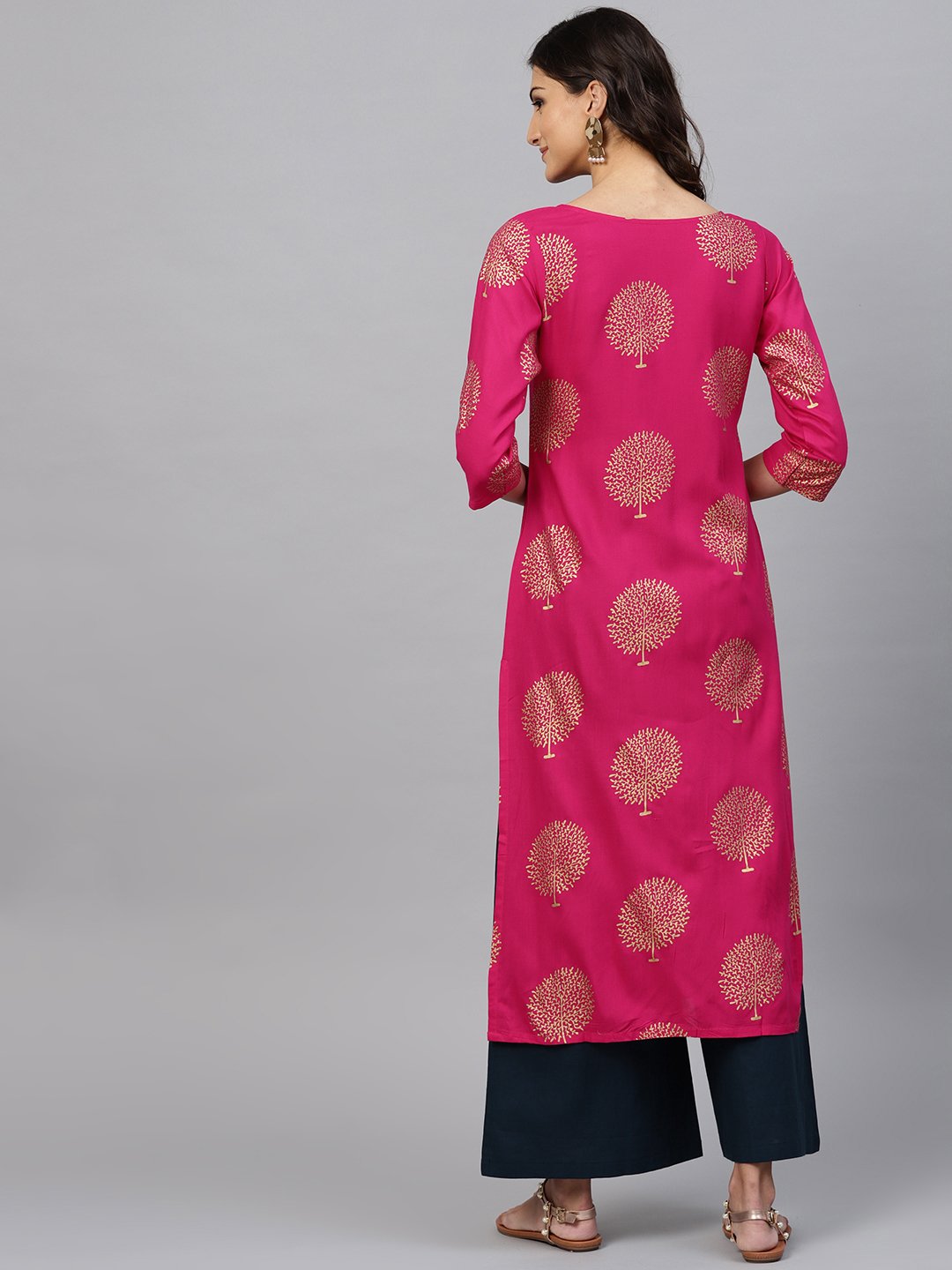 Magenta Printed Kurta Set With Navy Blue Palazzo | LASVINI - Redefining Indian Fashion with Elegance