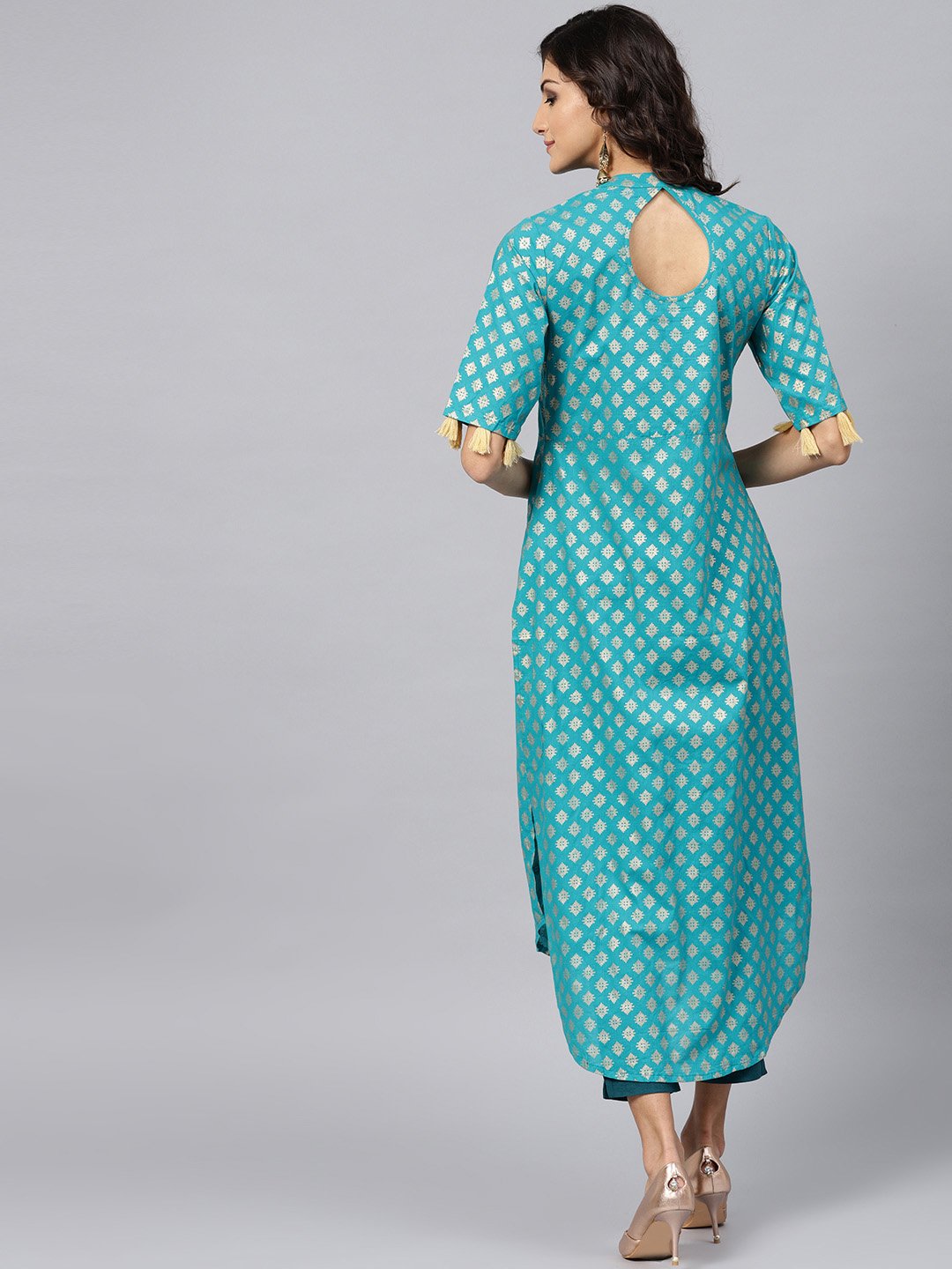 Sky Blue Half Sleeve Cotton Kurta With Tussle Work | LASVINI - Redefining Indian Fashion with Elegance