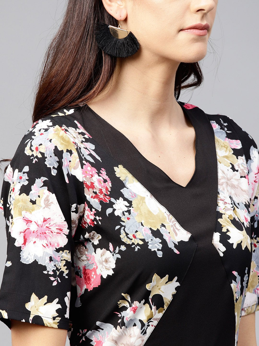 Black Maxi Dress With Round Neck And 3/4 Sleeves | LASVINI - Redefining Indian Fashion with Elegance