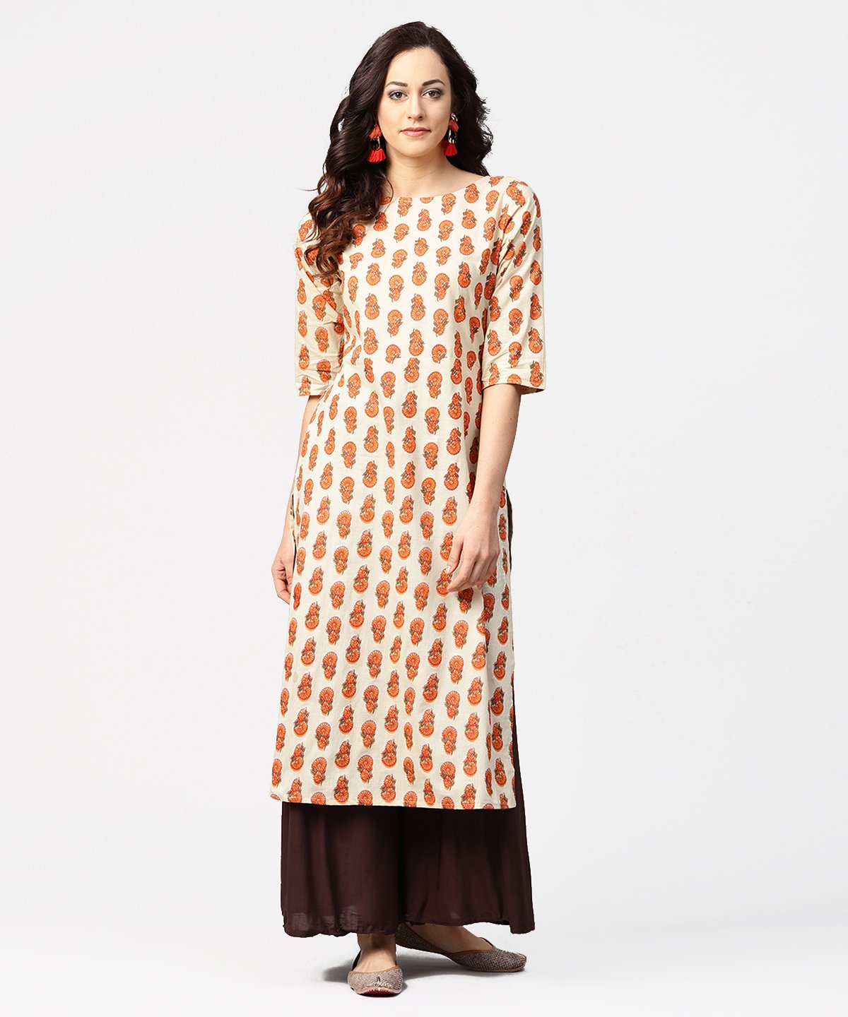 Off White Printed Half Sleeve Cotton Straight Kurta | LASVINI - Redefining Indian Fashion with Elegance
