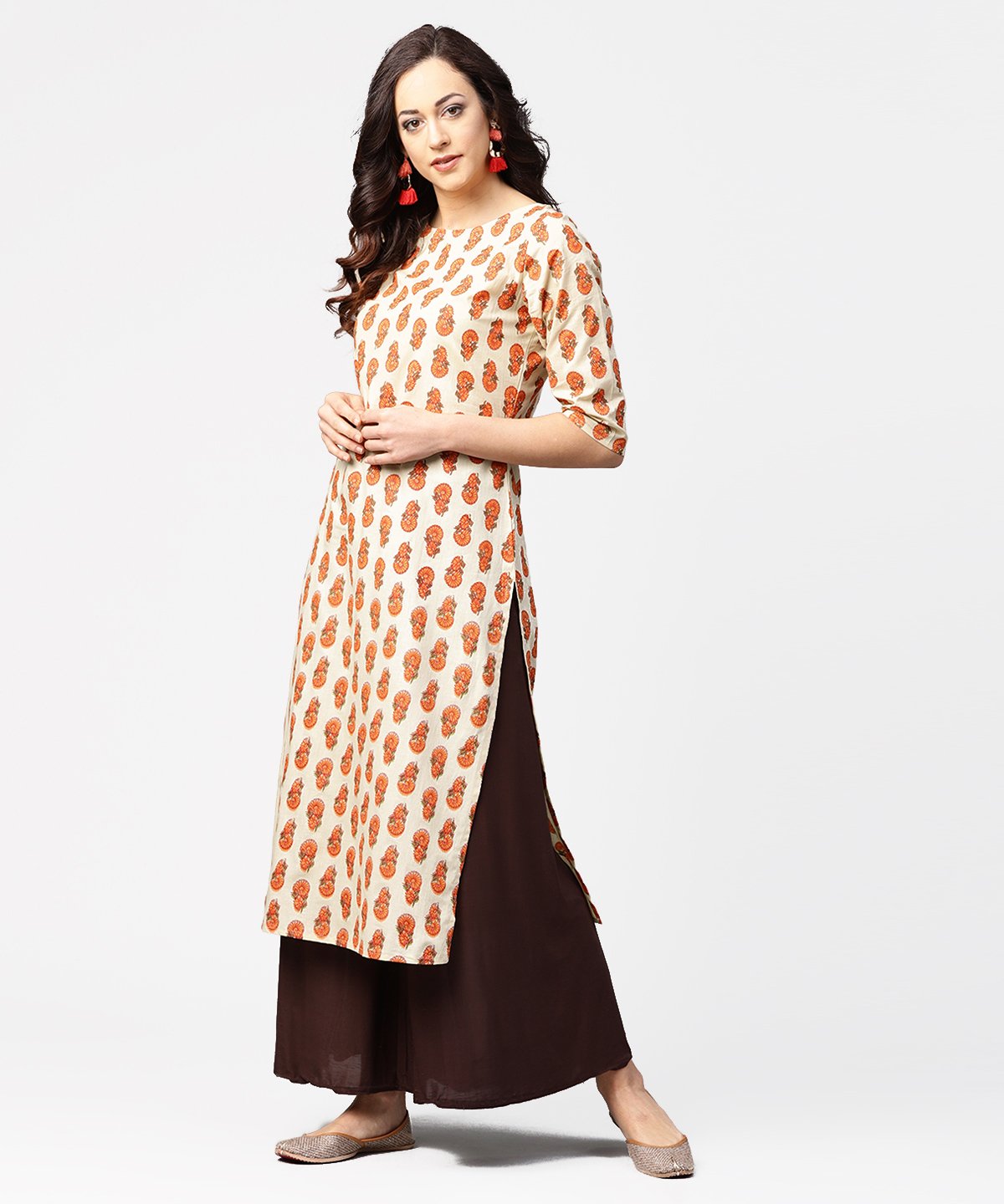 Off White Printed Half Sleeve Cotton Straight Kurta | LASVINI - Redefining Indian Fashion with Elegance