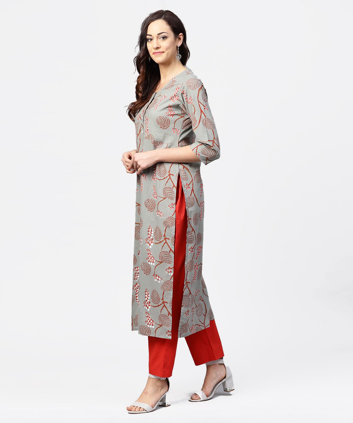 Green 3/4Th Sleeve Cotton Kurta | LASVINI - Redefining Indian Fashion with Elegance