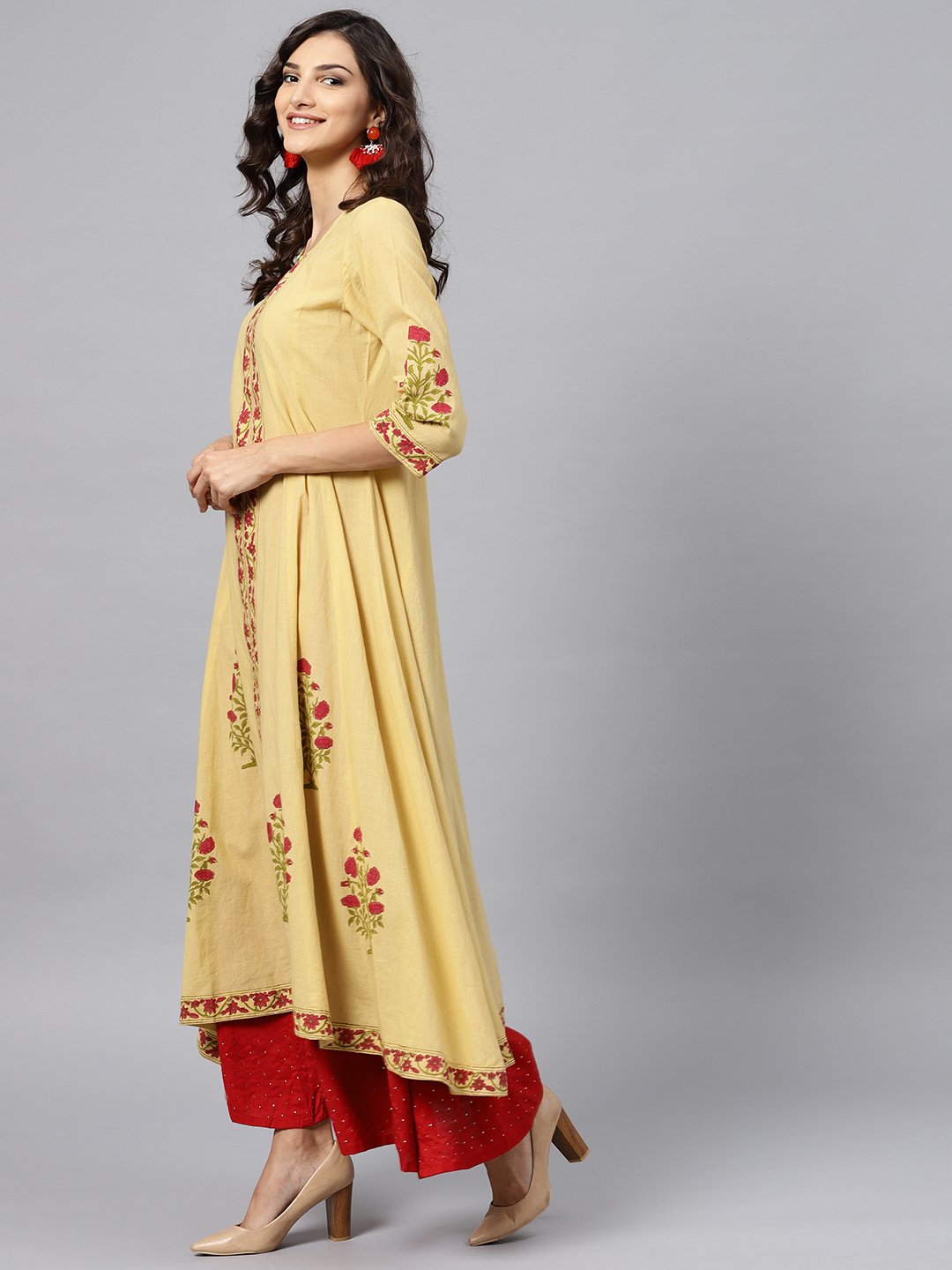 Cream Block Printed 3/4Th Sleeve Panel Cut A-Line Kurta | LASVINI - Redefining Indian Fashion with Elegance