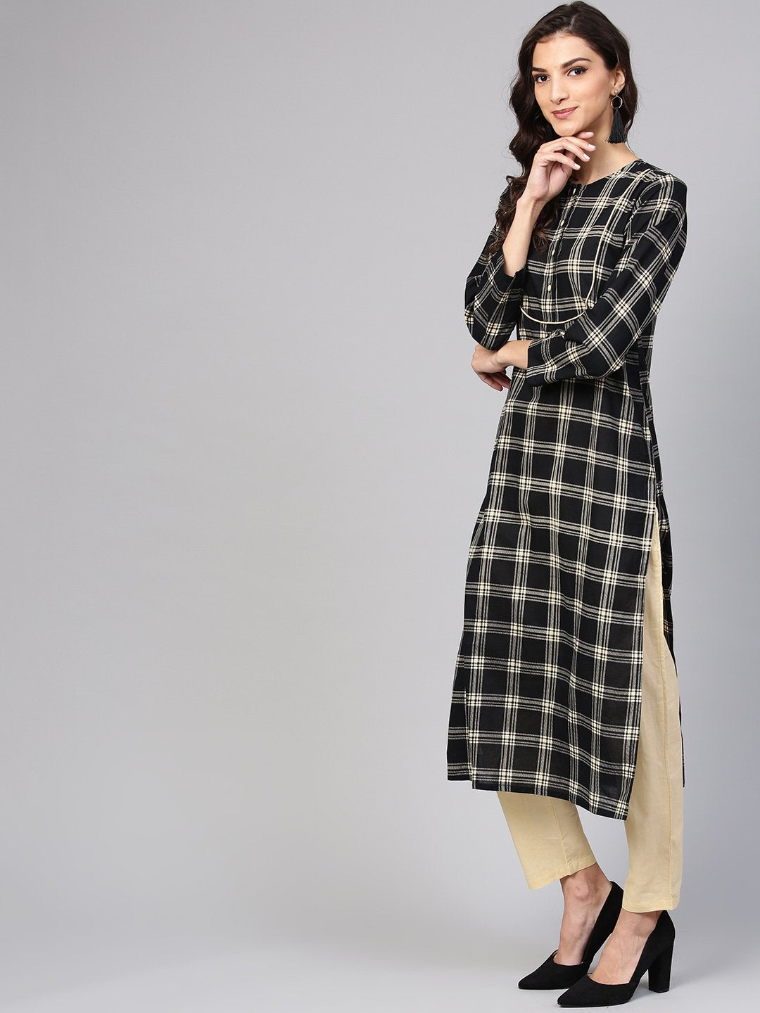 Black & Cream Checked Kurta Set With Solid Cream Pants | LASVINI - Redefining Indian Fashion with Elegance