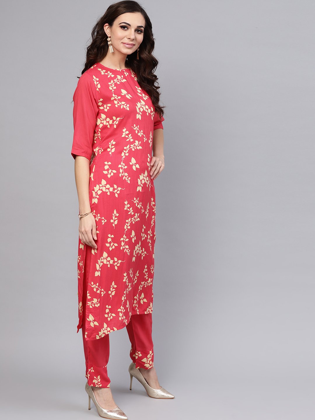 Leaf Printed Straight Kurta And Solid Pants With Printed Dupatta | LASVINI - Redefining Indian Fashion with Elegance