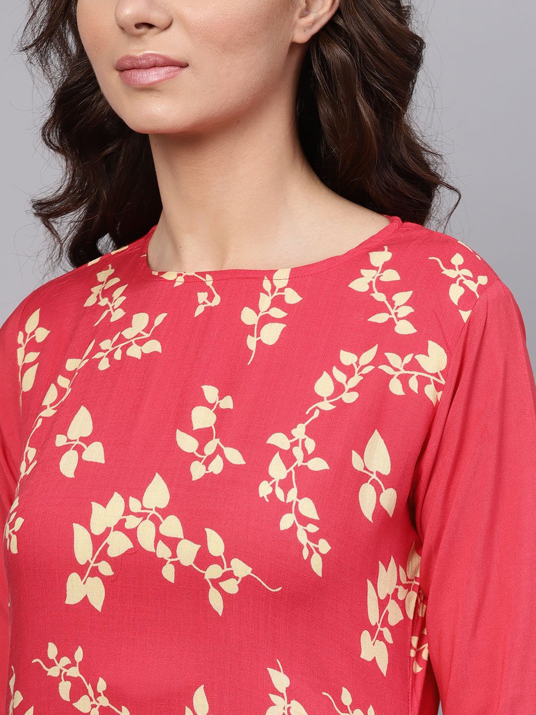 Leaf Printed Straight Kurta And Solid Pants With Printed Dupatta | LASVINI - Redefining Indian Fashion with Elegance