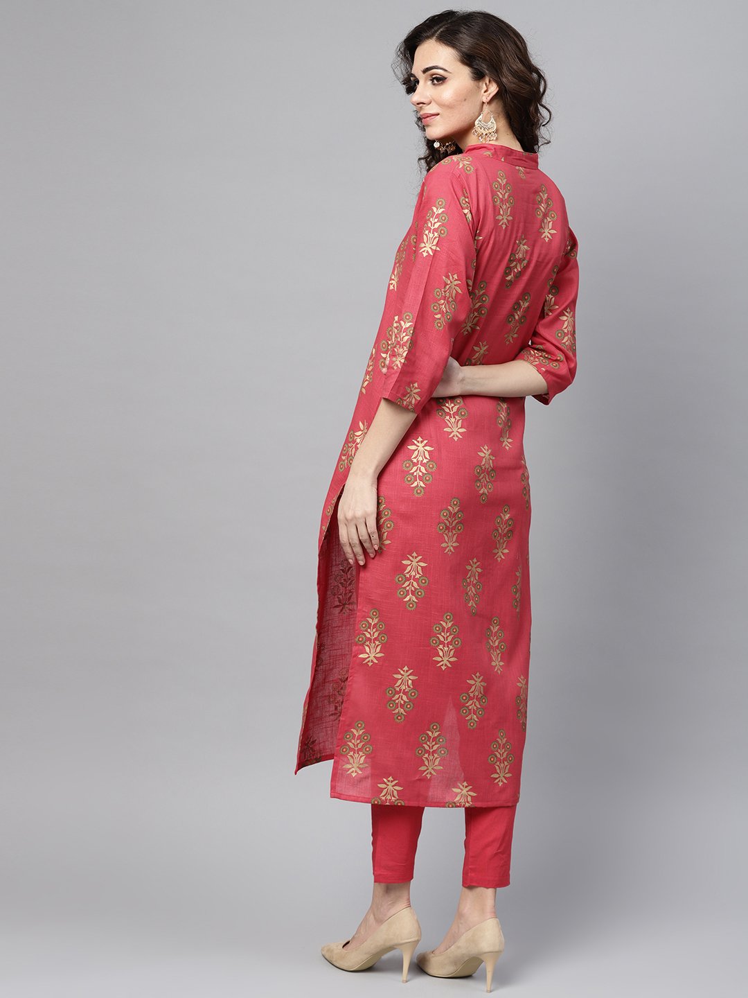 Pink Gold Printed Straight Kurta Set & Pants Embellished With Gotta | LASVINI - Redefining Indian Fashion with Elegance