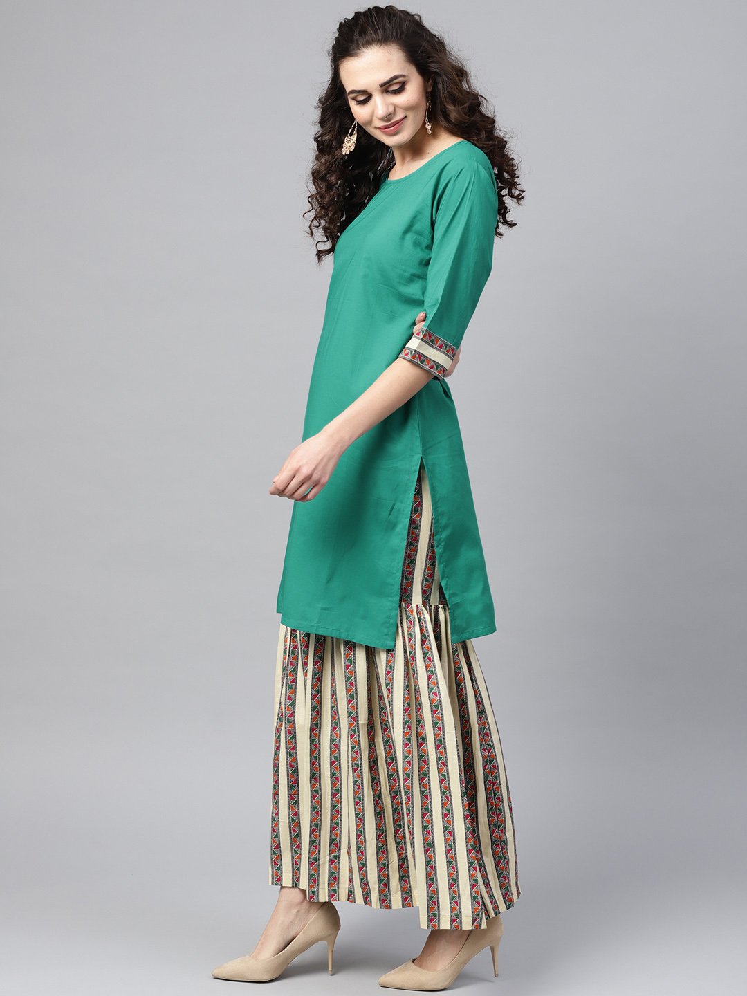Solid Green Kurta Set With Geometric Printed Sharara | LASVINI - Redefining Indian Fashion with Elegance