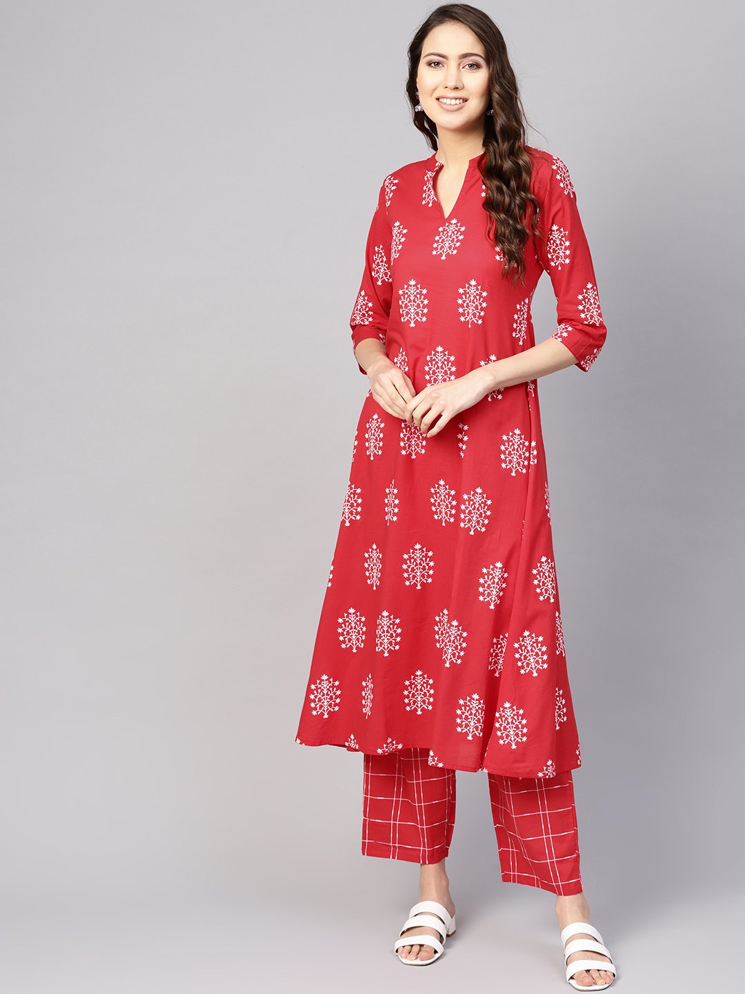 Women Red & White Printed Kurta With Trousers | LASVINI - Redefining Indian Fashion with Elegance