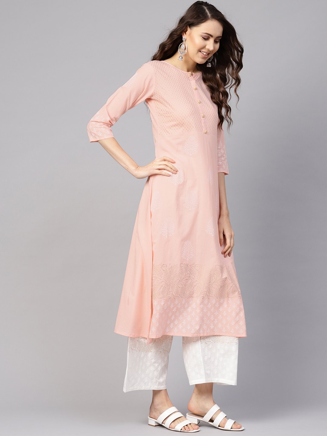Women Peach-Coloured & White Block Print Kurta With Palazzos | LASVINI - Redefining Indian Fashion with Elegance