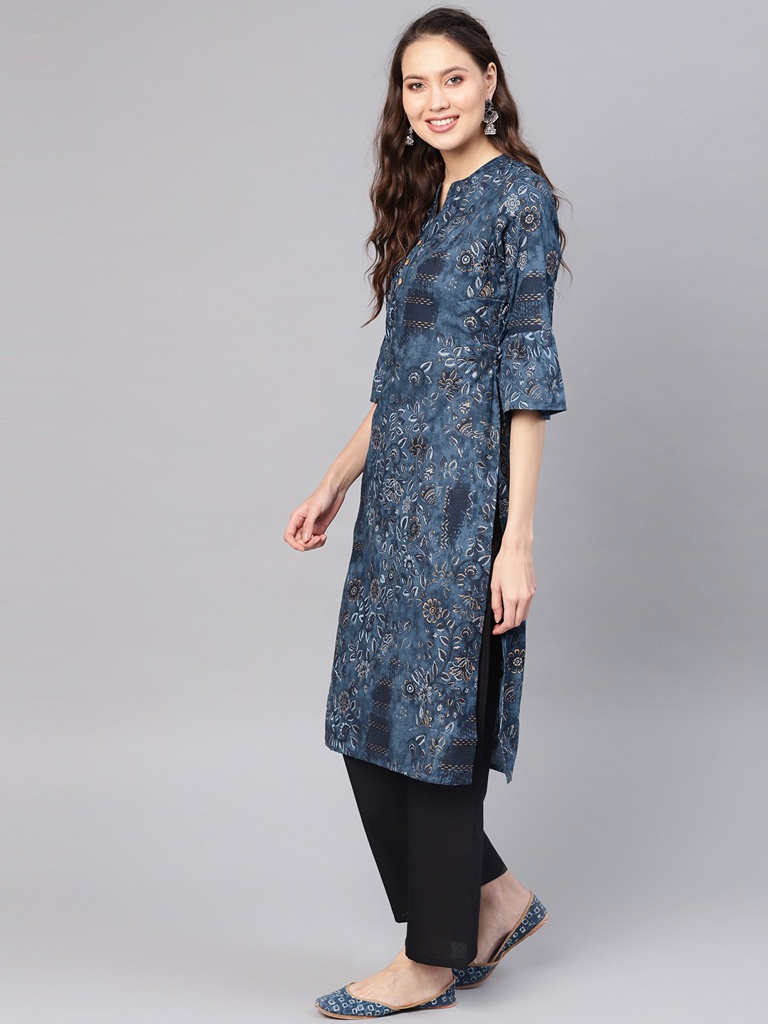 Women Navy Blue & Golden Printed Straight Kurta | LASVINI - Redefining Indian Fashion with Elegance